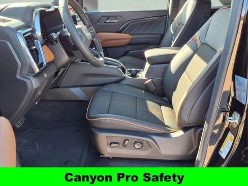 New 2026 GMC Canyon AT4 AWD/4WD image 24