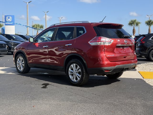 Used 2016 Nissan Rogue SV w/ SV Premium Package AWD/4WD image 6
