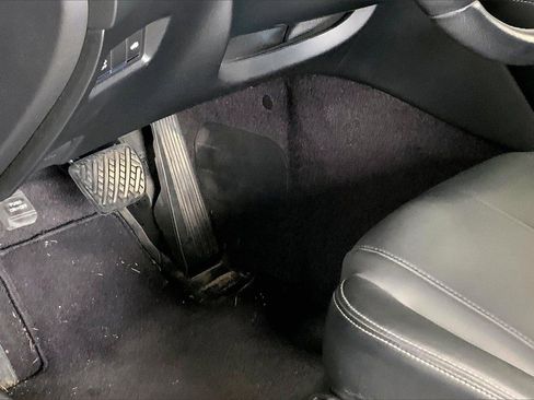 Used 2018 INFINITI Q60 3.0t Luxe w/ Sensory Package 3.0T Luxe image 22