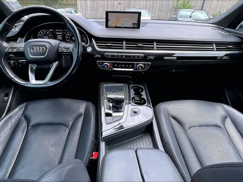 Used 2017 Audi Q7 3.0T Premium Plus w/ Premium Plus Package AWD/4WD image 15