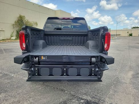 Used 2026 GMC Sierra 1500 AT4 w/ Technology Package AWD/4WD image 8