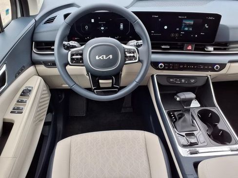 New 2026 Kia Carnival SX FWD image 2
