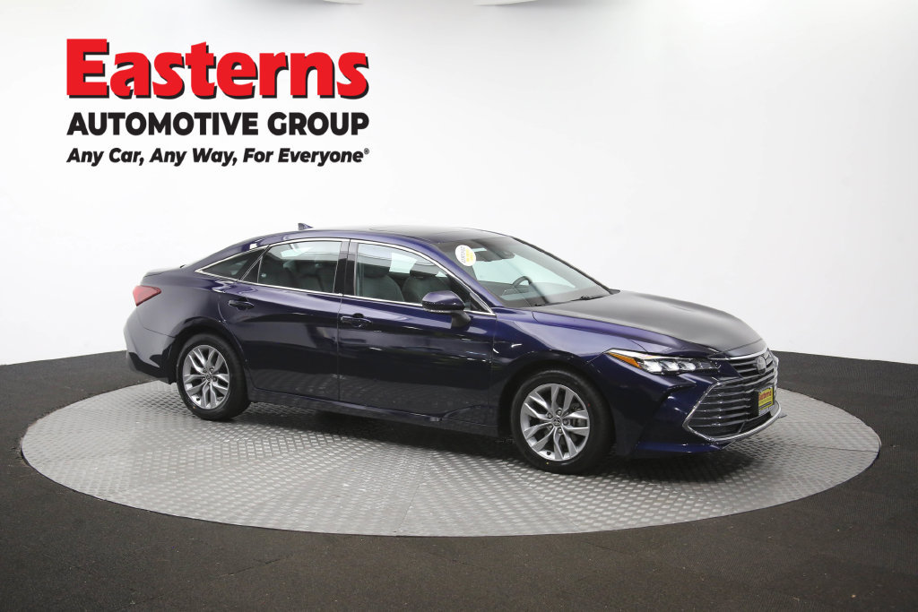 Used 2022 Toyota Avalon XLE w/ Moonroof Package FWD image 50