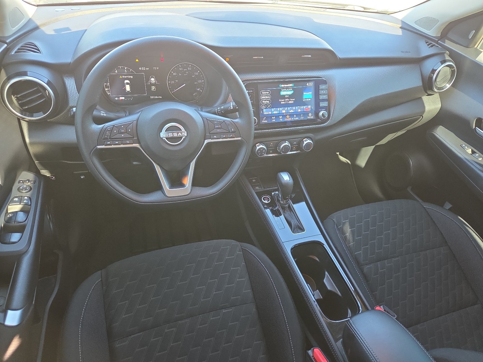 Used 2023 Nissan Kicks SV w/ Interior Electronics Package FWD image 11