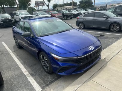 Used 2025 Hyundai Elantra Sport w/ Cargo Package