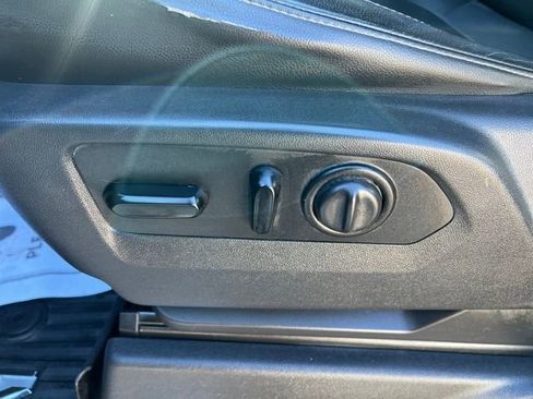 Used 2020 Chevrolet Silverado 1500 LT Trail Boss image 19