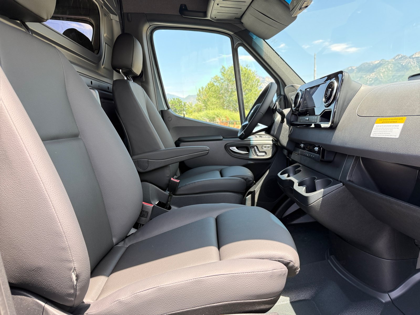 New 2026 Mercedes-Benz Sprinter 2500 image 19