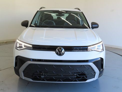 Used 2026 Volkswagen Taos S FWD image 9