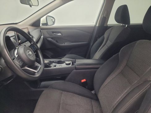 Used 2021 Nissan Rogue SV AWD/4WD image 17