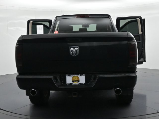 Used 2016 RAM 1500 Express AWD/4WD image 25