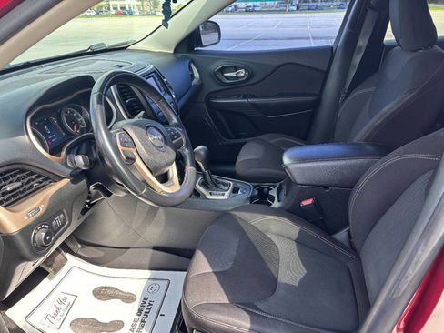 Used 2015 Jeep Cherokee Latitude FWD image 7