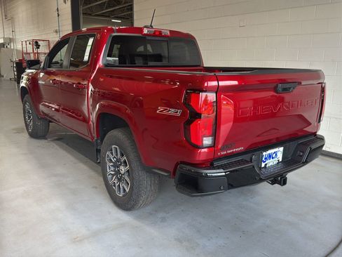 New 2025 Chevrolet Colorado Z71 w/ Z71 Convenience Package 2 image 44