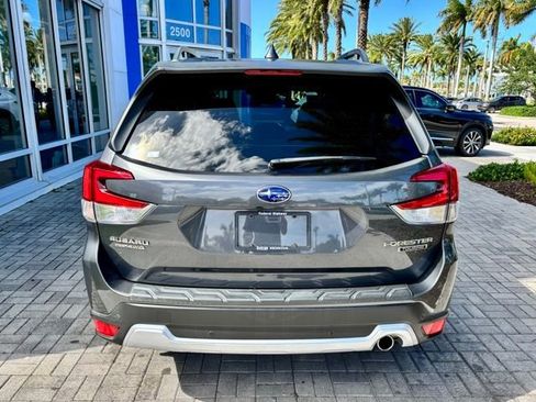 Used 2020 Subaru Forester Touring AWD/4WD image 5