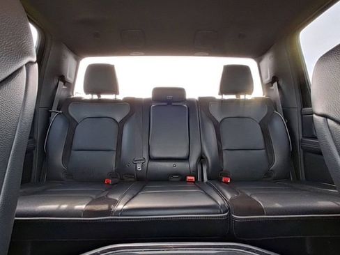 Used 2024 RAM 1500 Laramie RWD image 27