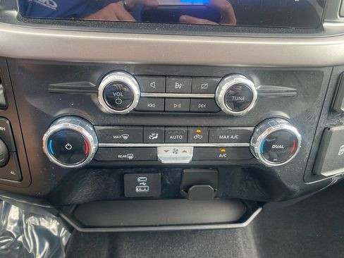 Used 2024 Ford F150 XLT image 23
