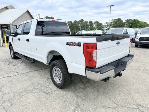 Used 2022 Ford F250 XL w/ Power Equipment Group AWD/4WD image 4