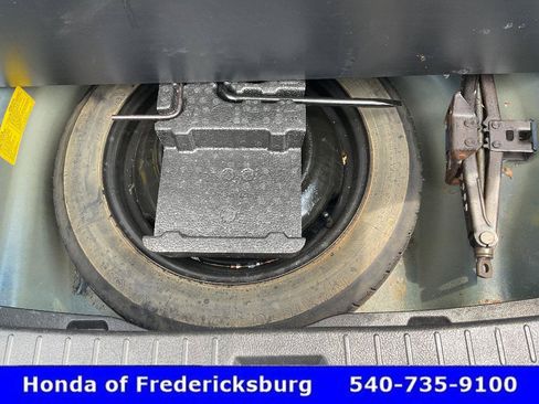 Used 2013 Toyota Corolla LE FWD image 29