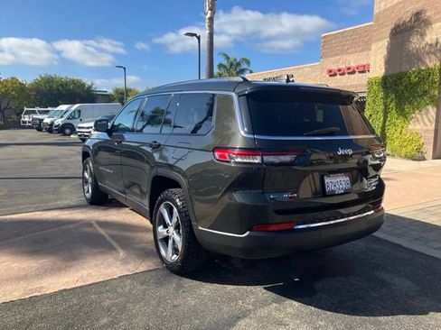 Used 2021 Jeep Grand Cherokee L Limited AWD/4WD image 10