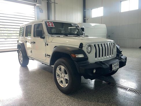 Used 2022 Jeep Wrangler Unlimited Sport w/ Sun And Sound Package AWD/4WD image 1