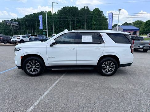 Used 2021 Chevrolet Tahoe LT w/ LT Signature Package RWD image 3