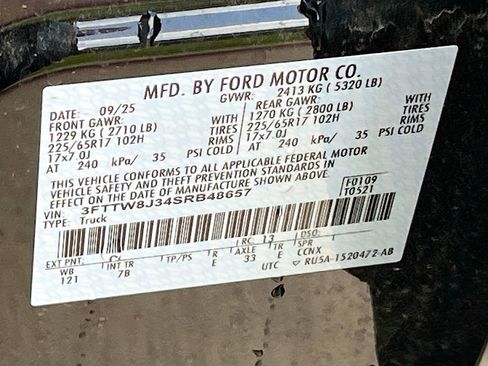 Used 2025 Ford Maverick XLT w/ Equipment Group 301A AWD/4WD image 29