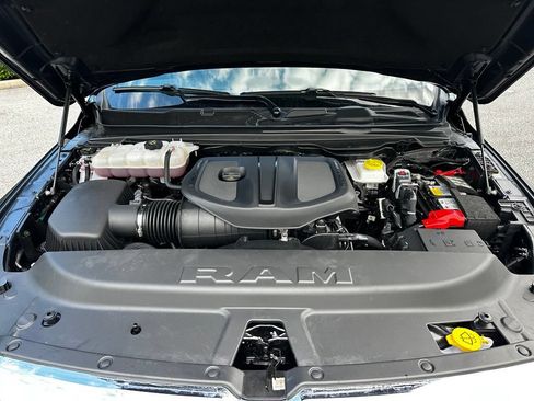 Used 2026 RAM 1500 Laramie AWD/4WD image 27
