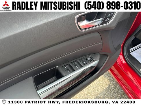 Used 2020 Acura TLX FWD image 5