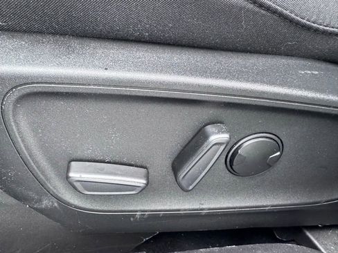 Used 2023 Ford Escape Active AWD/4WD image 16