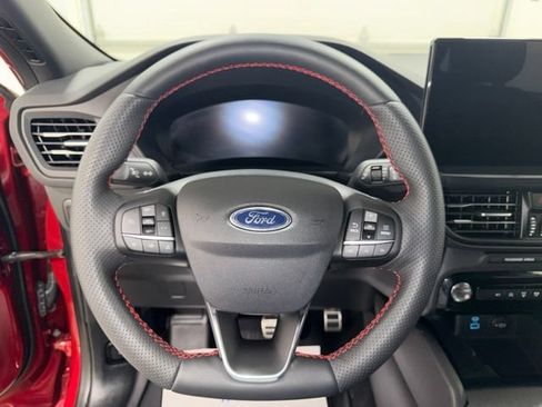 Used 2023 Ford Escape ST-Line Select w/ Tech Pack #2 AWD/4WD image 17