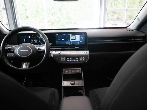 Used 2024 Hyundai Kona SEL w/ Convenience Package FWD image 20