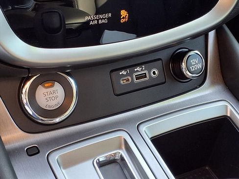 Certified 2024 Nissan Murano SV image 8