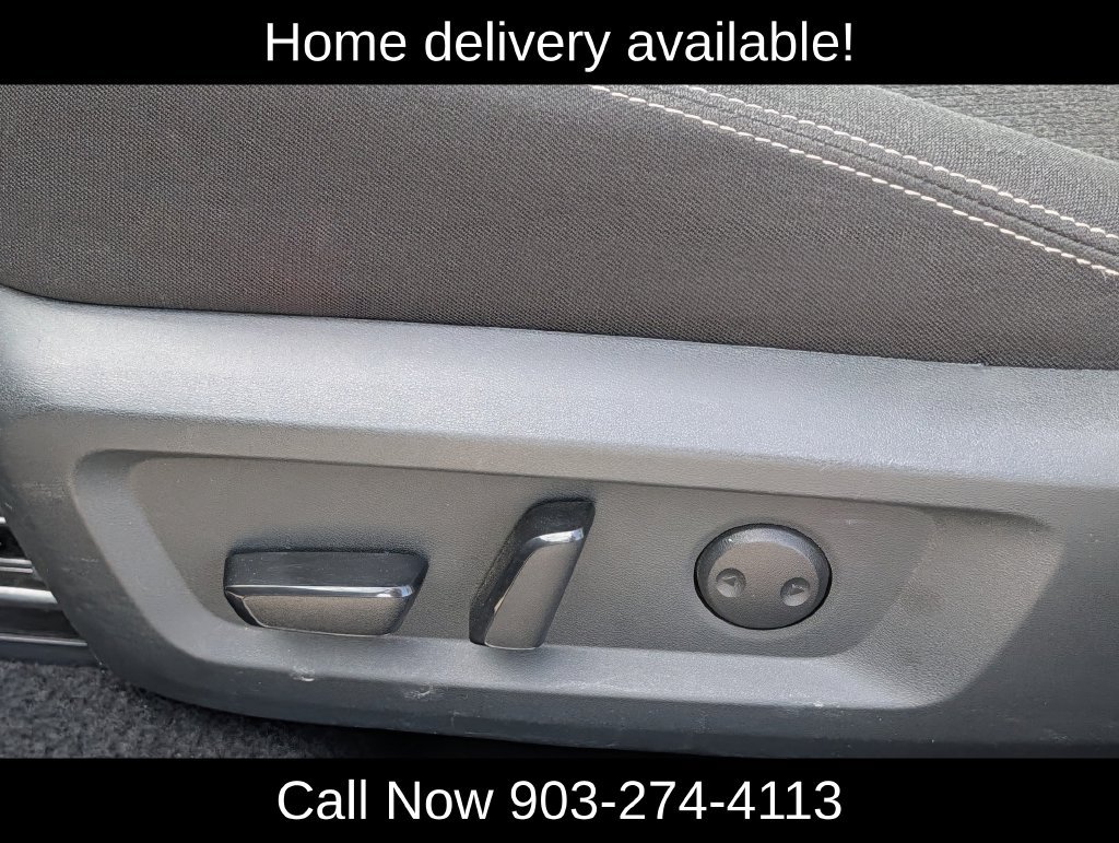 Used 2025 Nissan Rogue SV AWD/4WD image 27