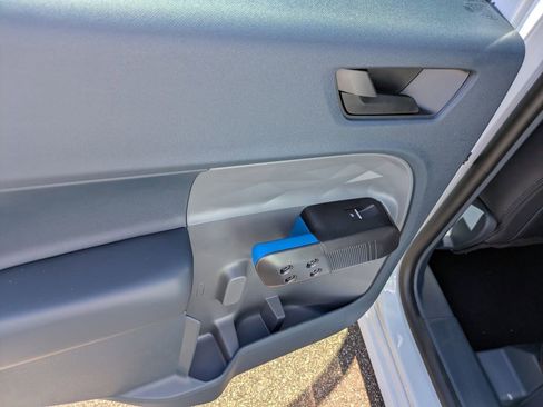 New 2025 Ford Maverick Lobo image 13