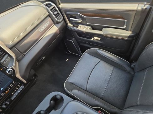 Used 2024 RAM 2500 Laramie AWD/4WD image 27