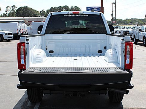 Used 2026 Ford F350 XL w/ Snow Plow/Camper Package AWD/4WD image 12