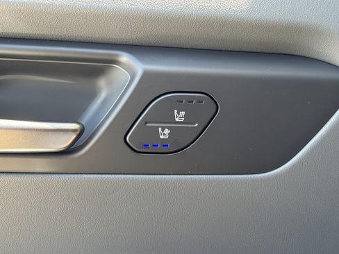Used 2024 Kia EV9 Light RWD image 30