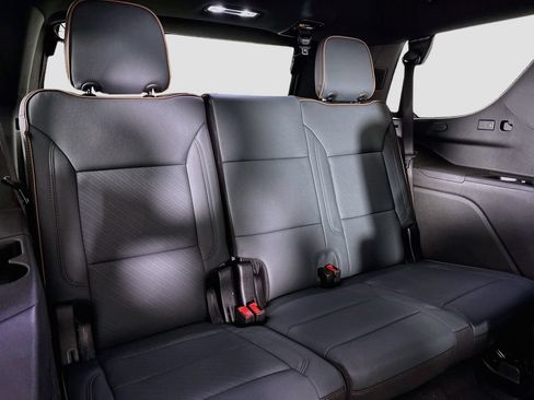 New 2026 GMC Yukon AT4 AWD/4WD image 28