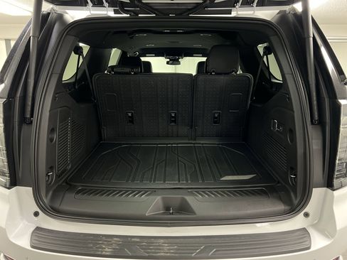 New 2026 Chevrolet Suburban LT w/ Comfort Package image 61