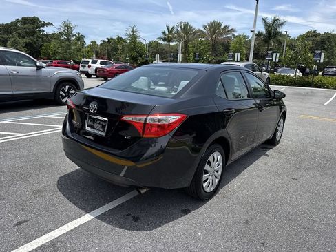 Used 2014 Toyota Corolla LE FWD image 3