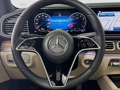 New 2026 Mercedes-Benz GLE 350 4MATIC image 17