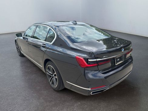 Used 2022 BMW 750Li xDrive AWD/4WD image 17