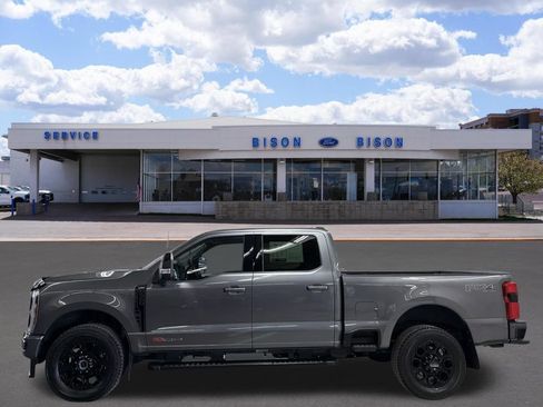 Certified 2025 Ford F350 Lariat w/ Lariat Ultimate Package AWD/4WD image 6
