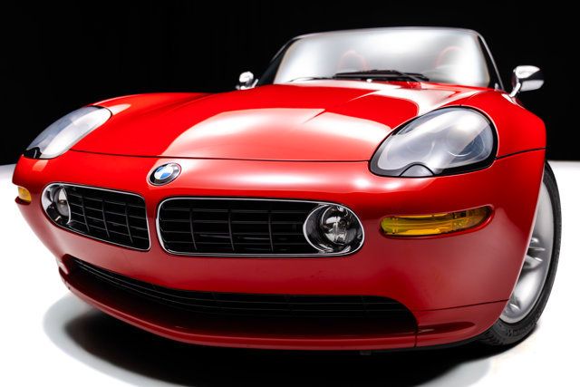 Used 2001 BMW Z8 RWD image 17