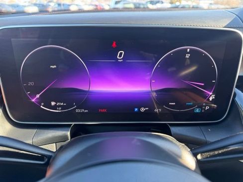 Used 2024 Mercedes-Benz GLC 300 4MATIC image 27