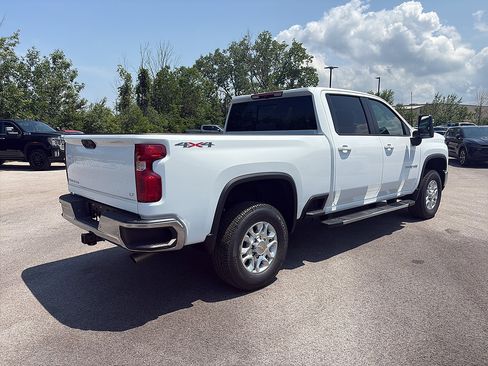 New 2026 Chevrolet Silverado 3500 LT w/ All Star Edition AWD/4WD image 6