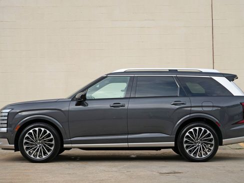 Used 2026 Hyundai Palisade Calligraphy AWD/4WD image 9