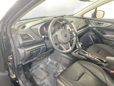 Used 2023 Subaru Crosstrek 2.5i Limited AWD/4WD image 9