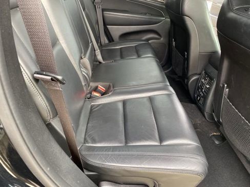 Used 2020 Jeep Grand Cherokee Limited image 33