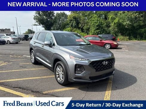 Used 2019 Hyundai Santa Fe SE AWD/4WD image 3