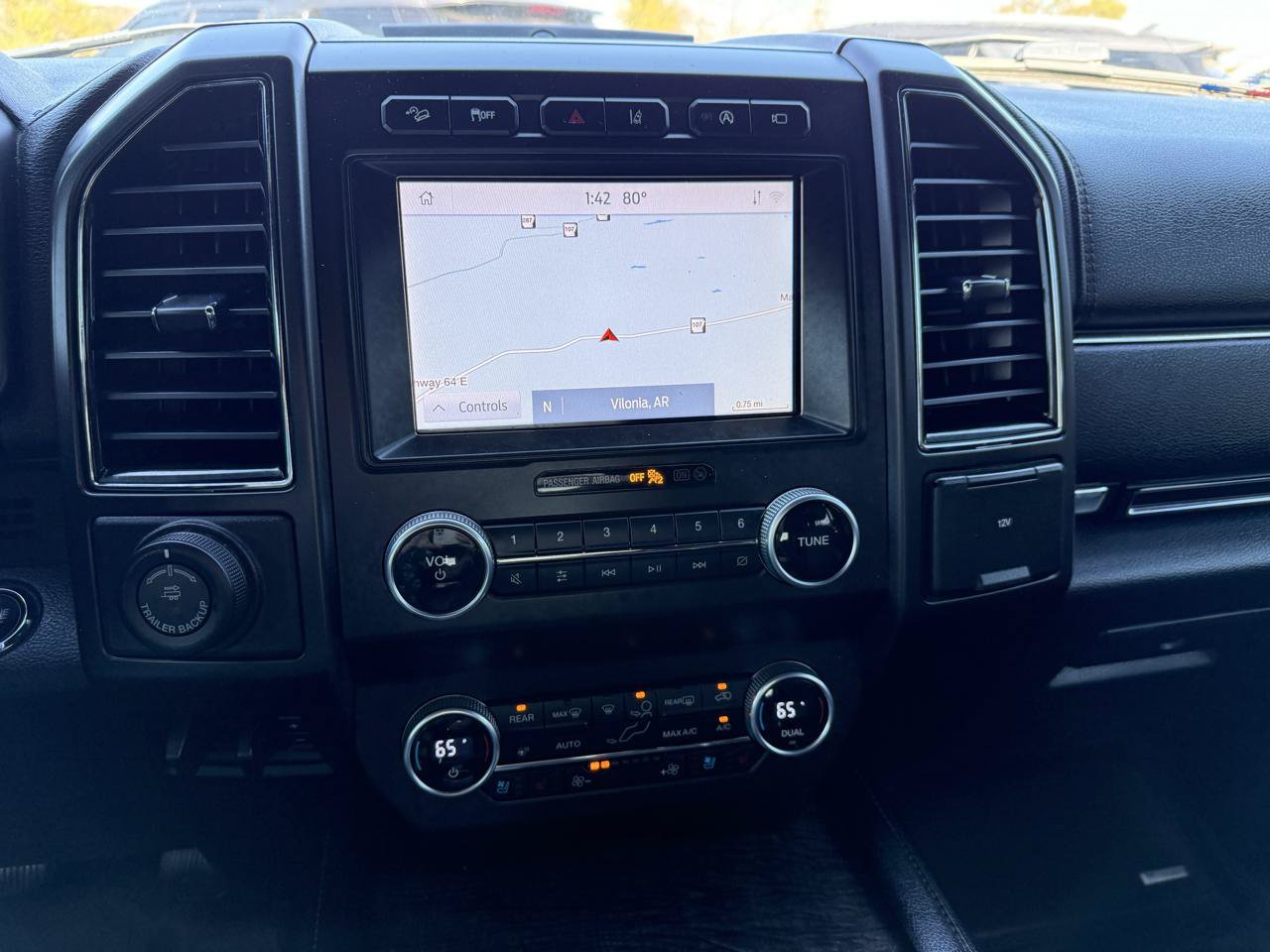 Used 2021 Ford Expedition Limited AWD/4WD image 33